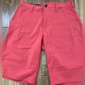Hurley men’s short.